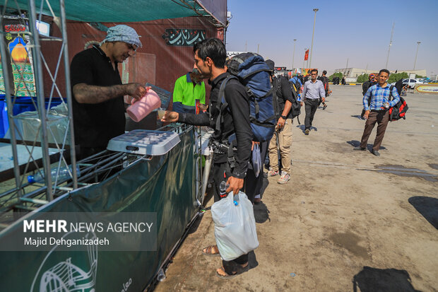 خوزستان از اول ماه صفر اربعین میشود / زائران مراقب گرما باشند