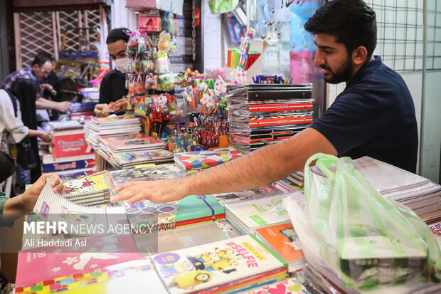 Busy market of stationery on eve of New School Year