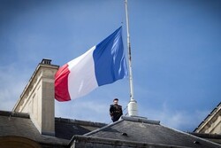 French police kill man trying to 'burn synagogue'
