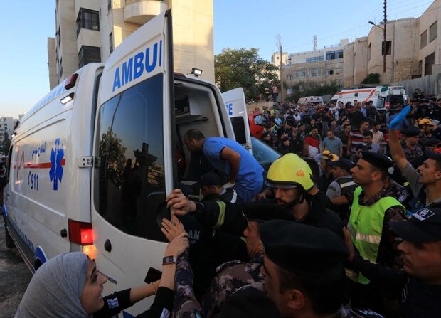 5 dead, 14 injured in Jordan building collapse