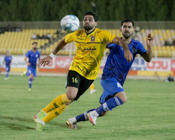 عملکرد خوب شمس آذر در لیگ آزادگان / توقعات را بالا نبریم