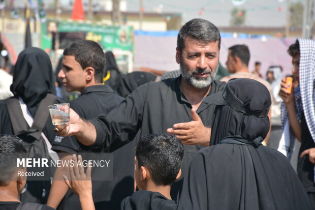 سفری از جنس عشق/ از بابالرضا تا کربلا با زائر پیاده حسین (ع)