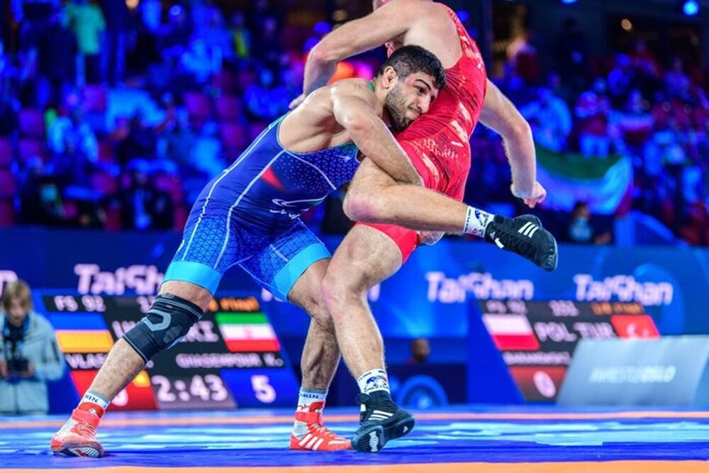 Iran’s Ghasempour wins gold at 2022 World Wrestling Champions Mehr