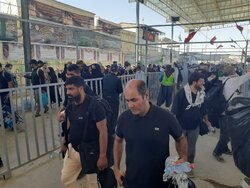 ورود یک میلیون و ۱۶۰ هزار زائر اربعین از مرز مهران به داخل کشور