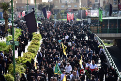 «جاماندگان اربعین» در اصفهان به سمت گلستان شهدا روانه می‌شوند