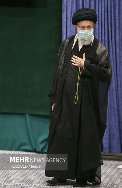 Leader's attendance at Arbaeen ceremony