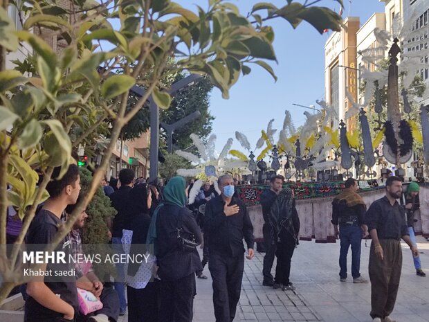 راهپیمایی جاماندگان اربعین حسینی در سنندج