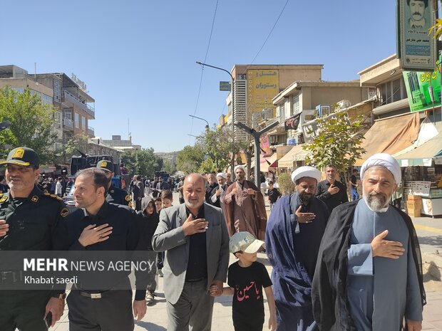 راهپیمایی جاماندگان اربعین حسینی در سنندج