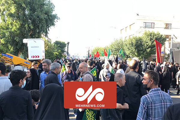 تصاویری از مراسم جاماندگان اربعین در میدان شهدای تهران