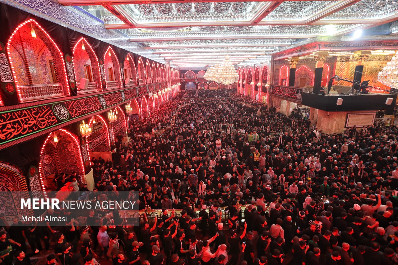 خروش میلیونی امت حسینی در کربلا؛ بینالحرمین سراسر «لبیک یا حسین»
