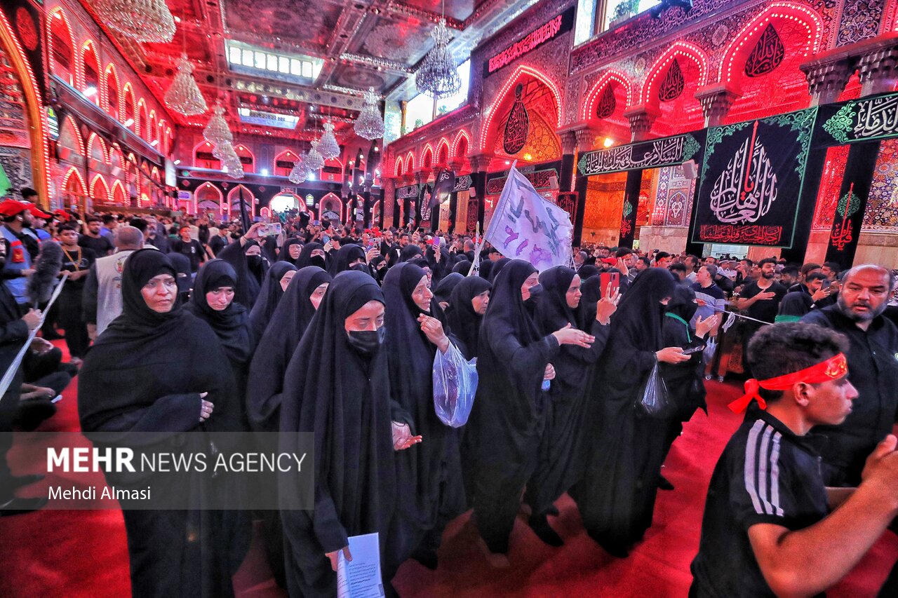 خروش میلیونی امت حسینی در کربلا؛ بینالحرمین سراسر «لبیک یا حسین»