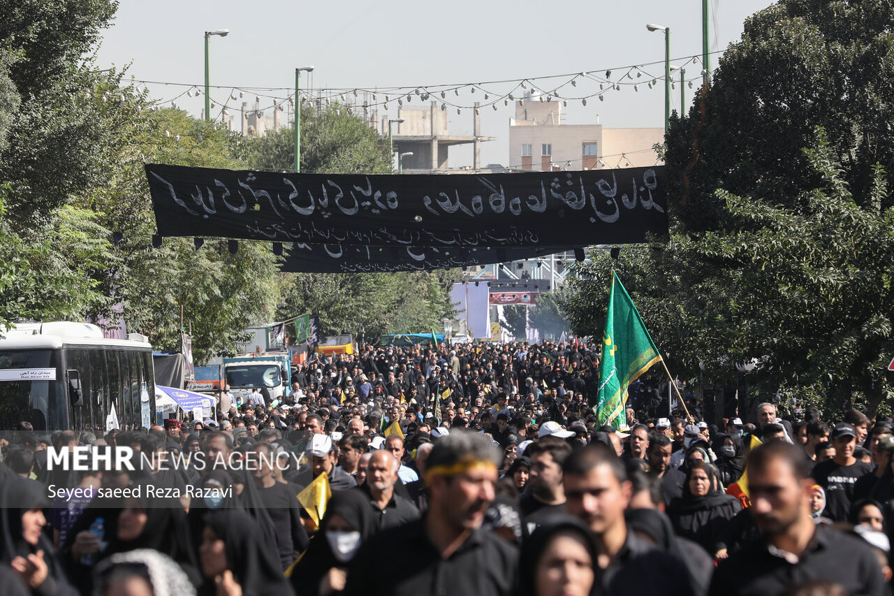 مسيرات الأربعين الحسيني(ع) في جميع أنحاء طهران