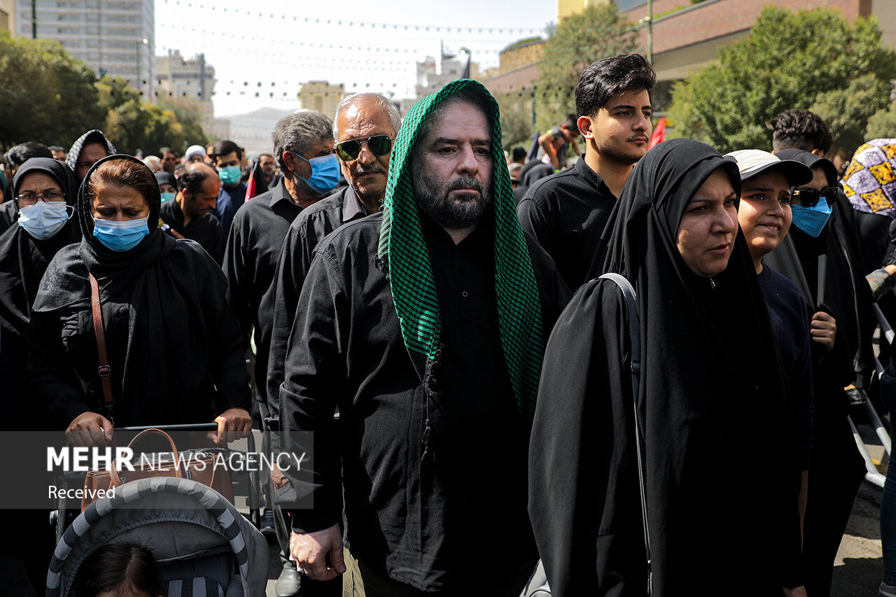 اربعین تکمیل کننده حقیقت عاشورا است/ حضود در چله اشک و غم