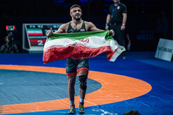 المنتخب الإيراني يتأهل لنهائيات كأس العالم للمصارعة الحرة بعد فوزه على اليابان