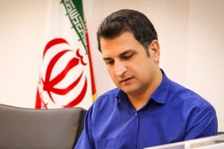 نویسندگان و شعرای خارگ سرمایه‌های فرهنگی این جزیره هستند