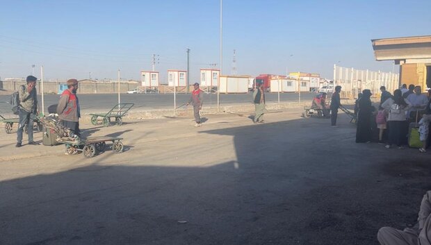 اربعین امسال، دوغارون؛ حضور زائران و غیبت موکبها