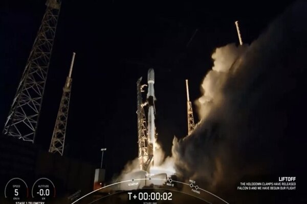 SpaceX launches 54 Starlink satellites after weather delays