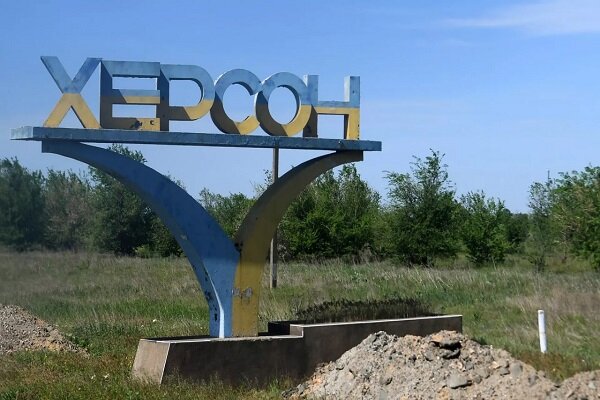 Russia to pull troops out of frontline city of Kherson: MOD