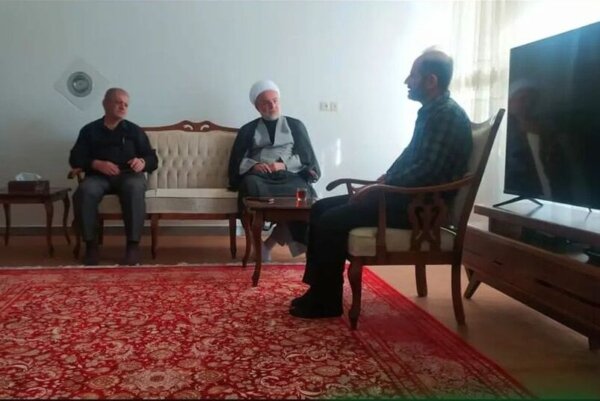 نماینده ولی‌فقیه در کردستان با خانواده مهسا امینی دیدار کرد