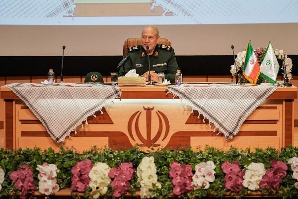 ساختار قدرت جهانی در دوره گذار ژئوپلیتیکی است ساختار قدرت جهانی در دوره گذار ژئوپلیتیکی است