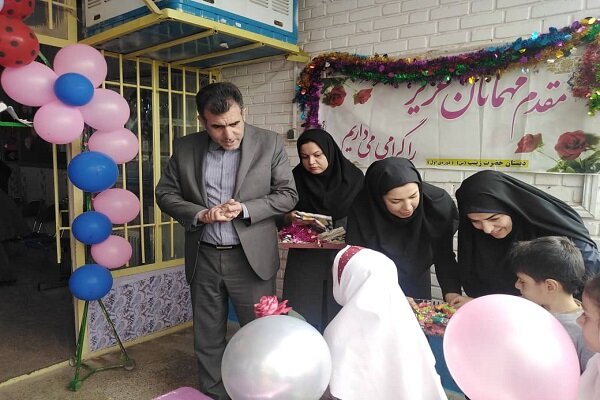 جشن شکوفه‌ها با حضور۳۶ هزار نوآموز کرمانشاهی فردا برگزار خواهد شد