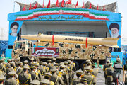 İran'da askeri geçit töreni düzenlendi