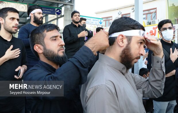 People in Mashahd, Hamedan hold rallies against rioters