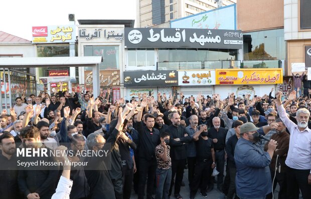 People in Mashahd, Hamedan hold rallies against rioters