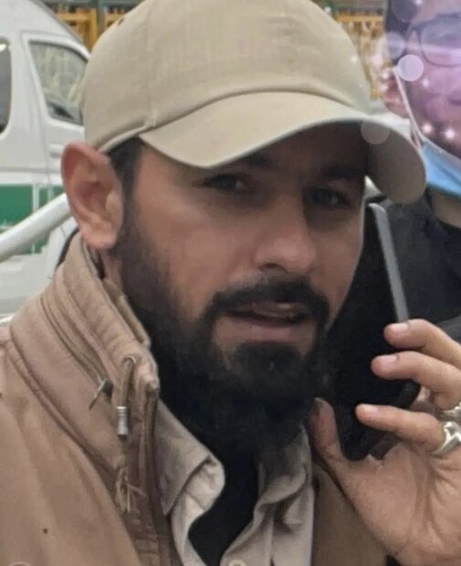 رسول از خیمه امام حسین(ع) دفاع میکرد که چاقو به قلبش زدند