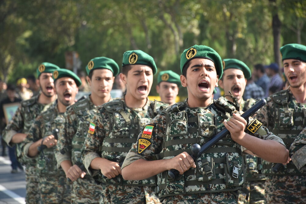 مقدس،رهبري،دفاع،بيانات،اسلامي،رضايي