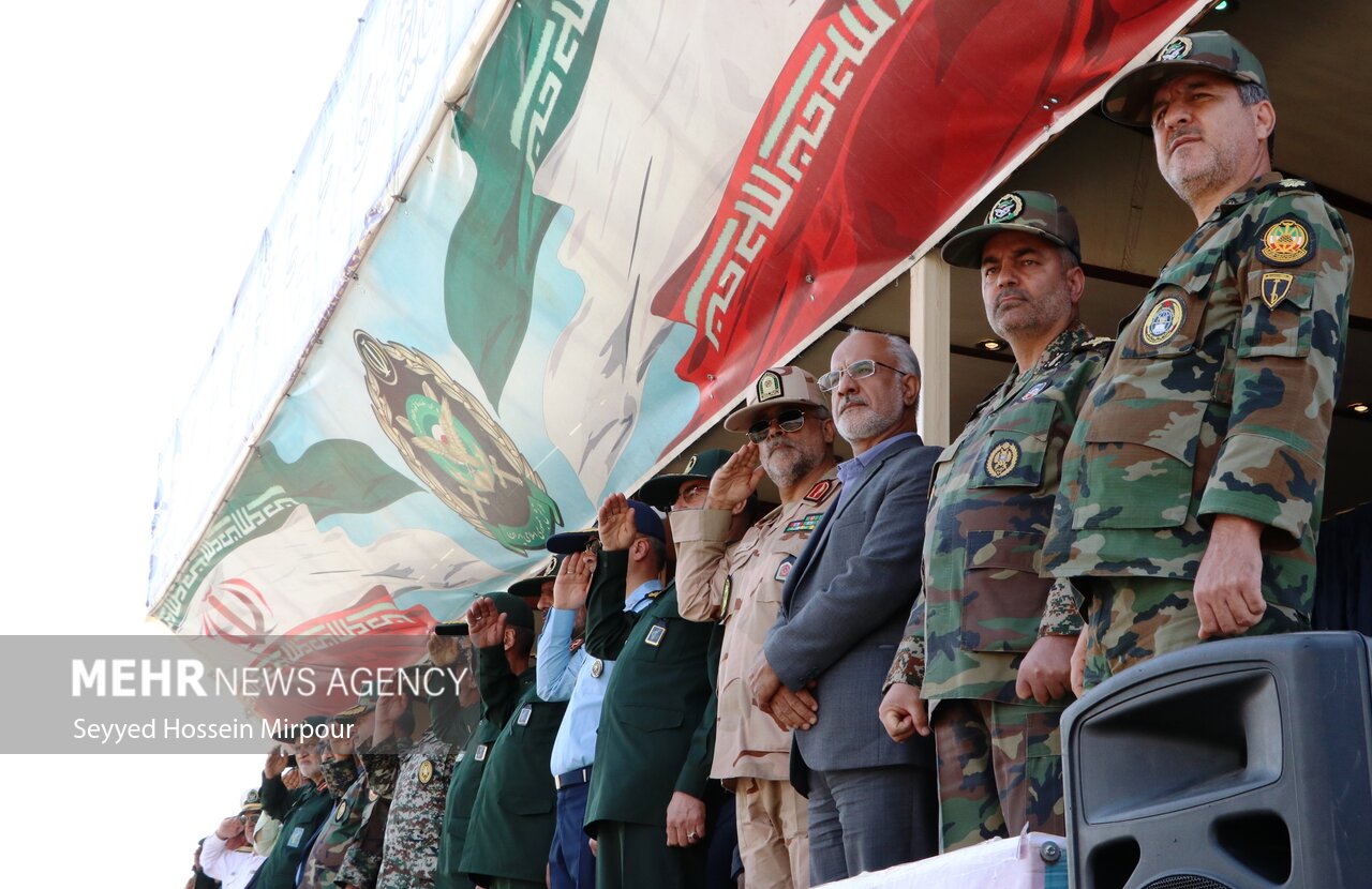 مراسم رژه نیروهای مسلح - مشهد