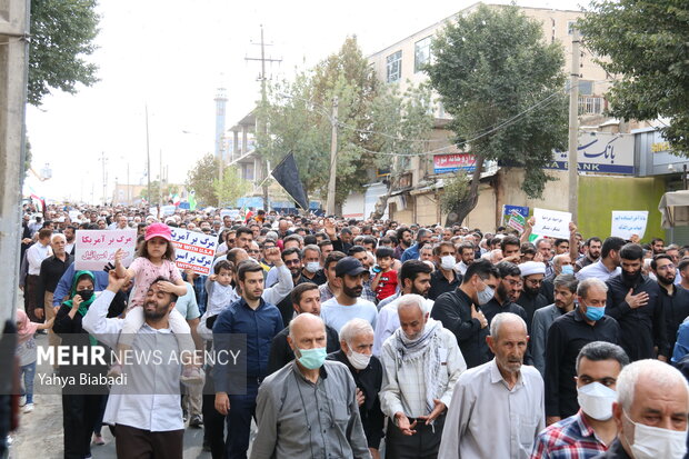 راهپیمایی مردم کرمانشاه در محکومیت آشوب‌های اخیر