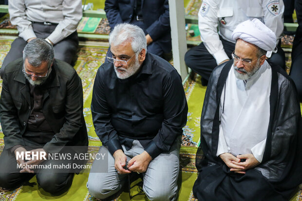 جانب من مسيرة إدانة أعمال الشغب بعد صلاة الجمعة في طهران