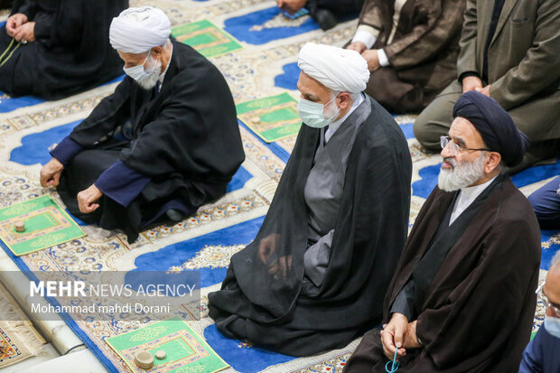 جانب من مسيرة إدانة أعمال الشغب بعد صلاة الجمعة في طهران