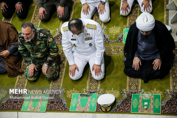 جانب من مسيرة إدانة أعمال الشغب بعد صلاة الجمعة في طهران