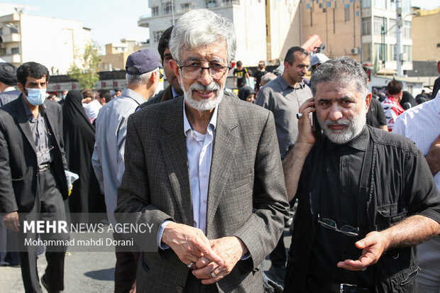 جانب من مسيرة إدانة أعمال الشغب بعد صلاة الجمعة في طهران