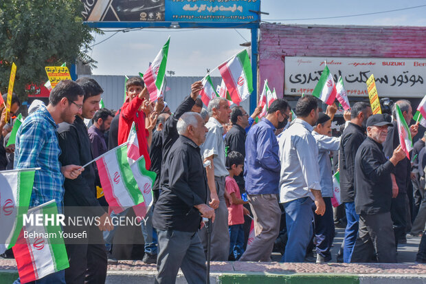 تظاهرات ضد اغتشاشات در اراک