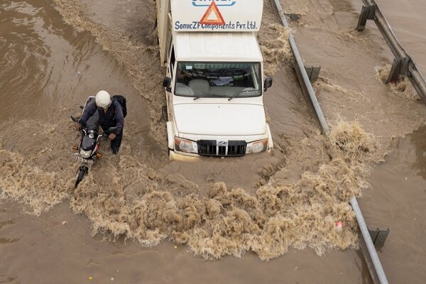 Hindistan'da şiddetli yağış nedeniyle 21 kişi hayatını kaybetti