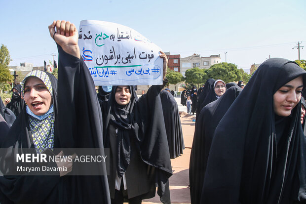 اجتماع جامعه دانشگاهی خراسان شمالی در محکومیت اغتشاشات اخیر در بجنورد