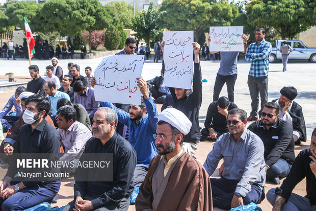 اجتماع جامعه دانشگاهی خراسان شمالی در محکومیت اغتشاشات اخیر در بجنورد