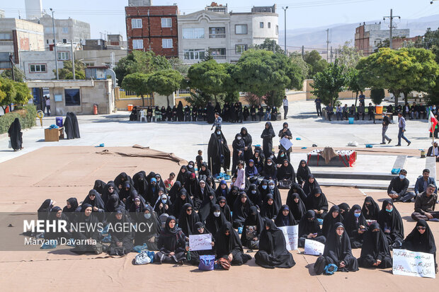 اجتماع جامعه دانشگاهی خراسان شمالی در محکومیت اغتشاشات اخیر در بجنورد