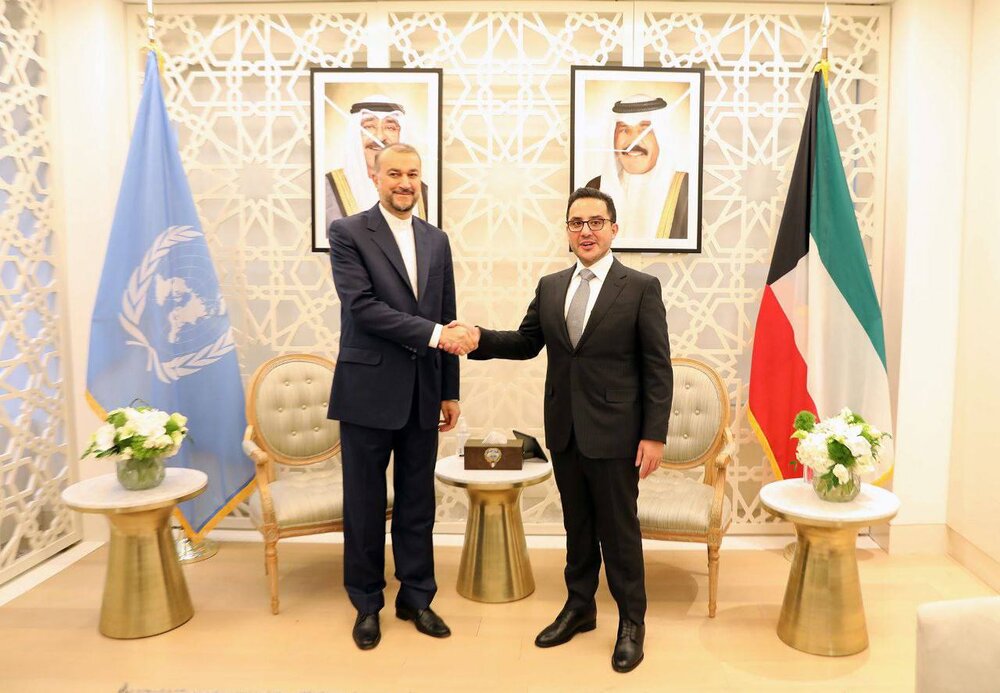 امیرعبداللهیان با وزیر خارجه کویت دیدار و گفتگو کرد