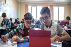 سطح علمی دانش‌آموزان زنجان در طراز اول کشوری قرار دارد
