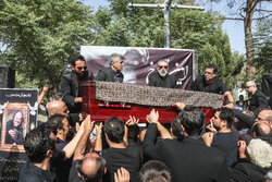 مراسم تشییع و خاکسپاری پیکر امین تارخ