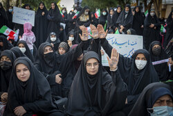 راهپیمایی زنان بجنوردی در دفاع از منزلت زن ایرانی