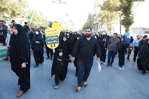 اجتماع بزرگ امت رسولالله(ص) در شهرهای لرستان برگزار شد