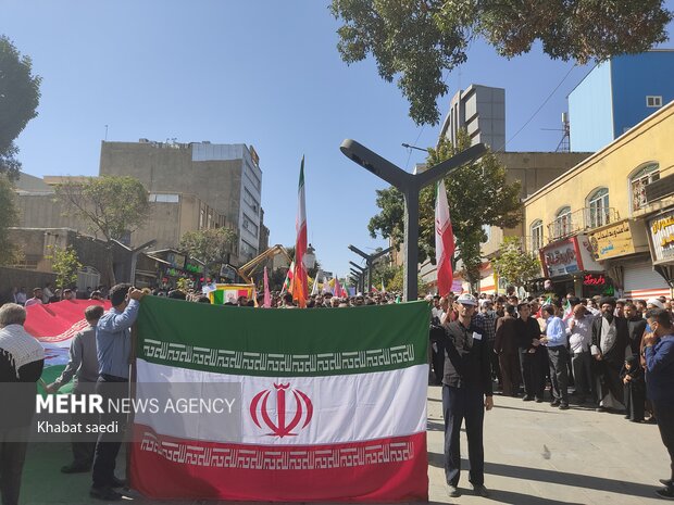 راهپیمایی مردم سنندج در محکومیت آشوب‌های اخیر