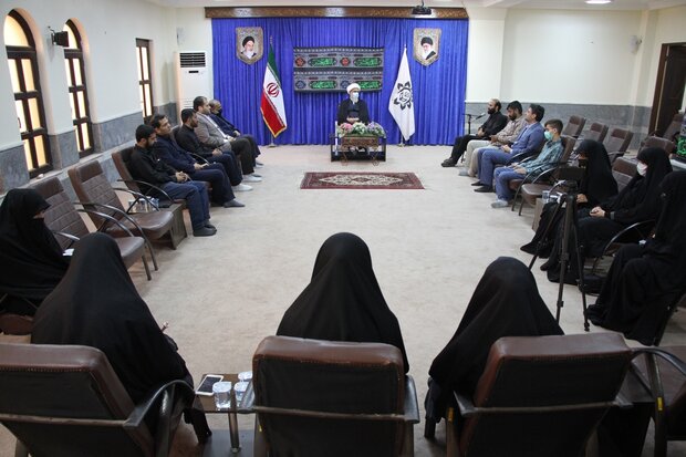 گروه‌های جهادی استان بوشهر نقش مهمی در رفع مشکلات دارند