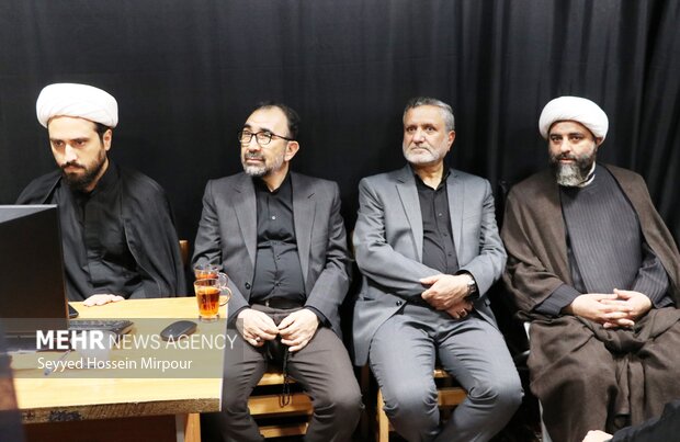 بازدید معاون اجرایی رئیس جمهور از قرارگاه مردمی اسکان در مشهد