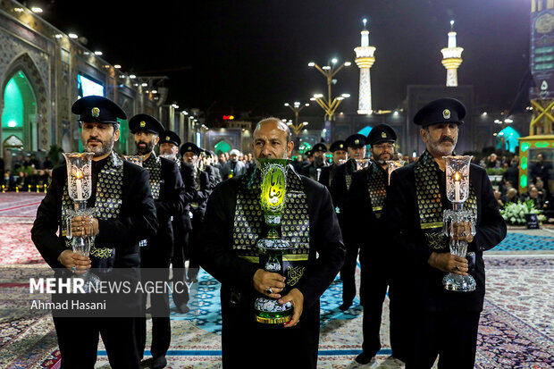 آئین خطبه خوانی شب شهادت امام رضا (ع)